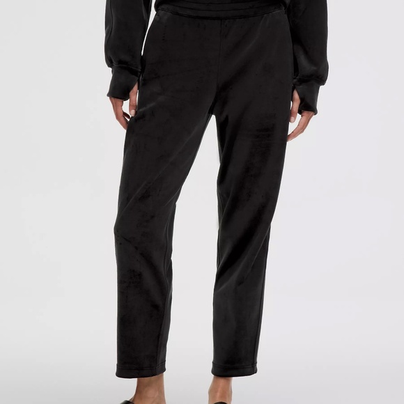 Lululemon Scuba Straight-Leg Pant 7/8 Length - Black Velvet, XL - Picture 1 of 8